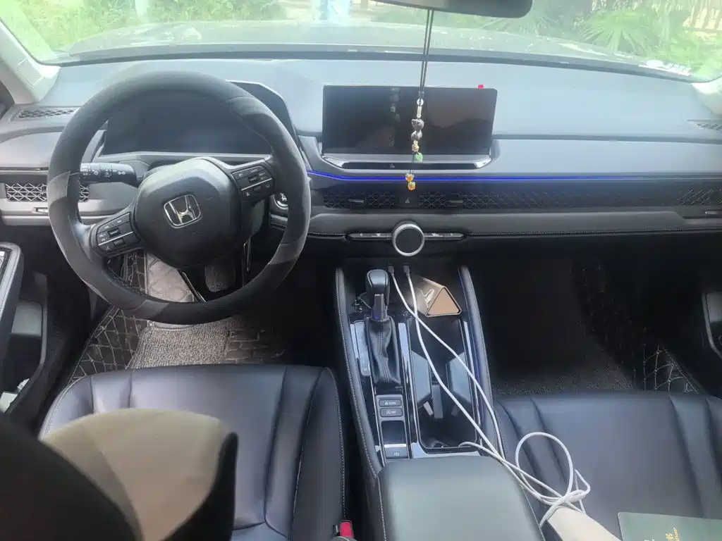 Honda Accord — миниатюра 10
