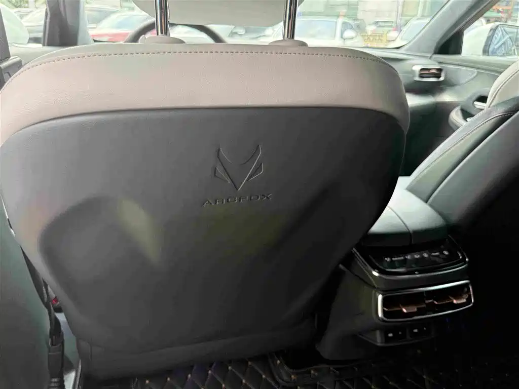 ARCFOX Alpha S — миниатюра 14