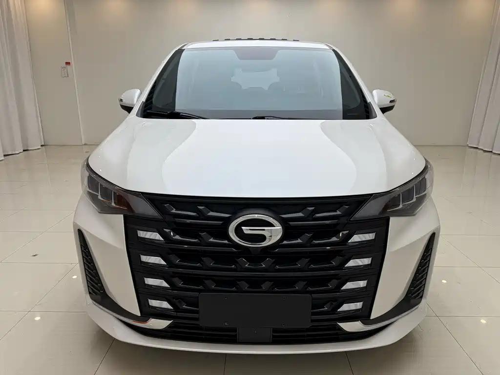GAC Motor Trumpchi M6 — миниатюра 2