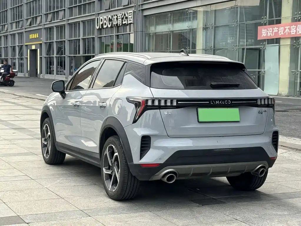 Lynk & Co 06 EM-P — миниатюра 4