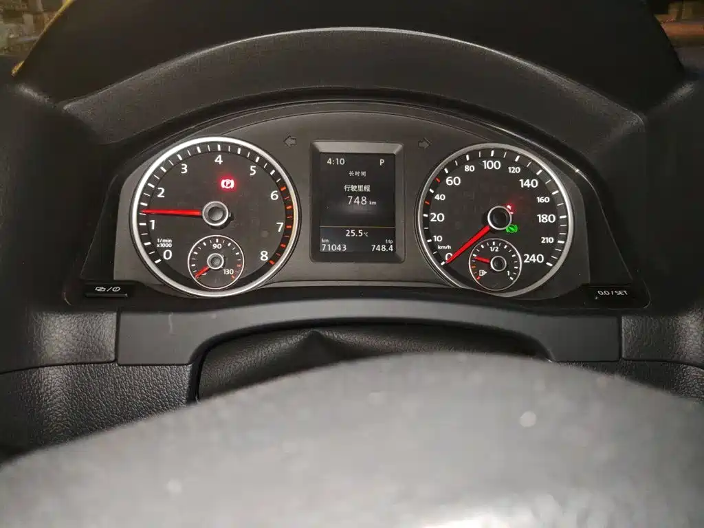 Volkswagen Tiguan — миниатюра 8