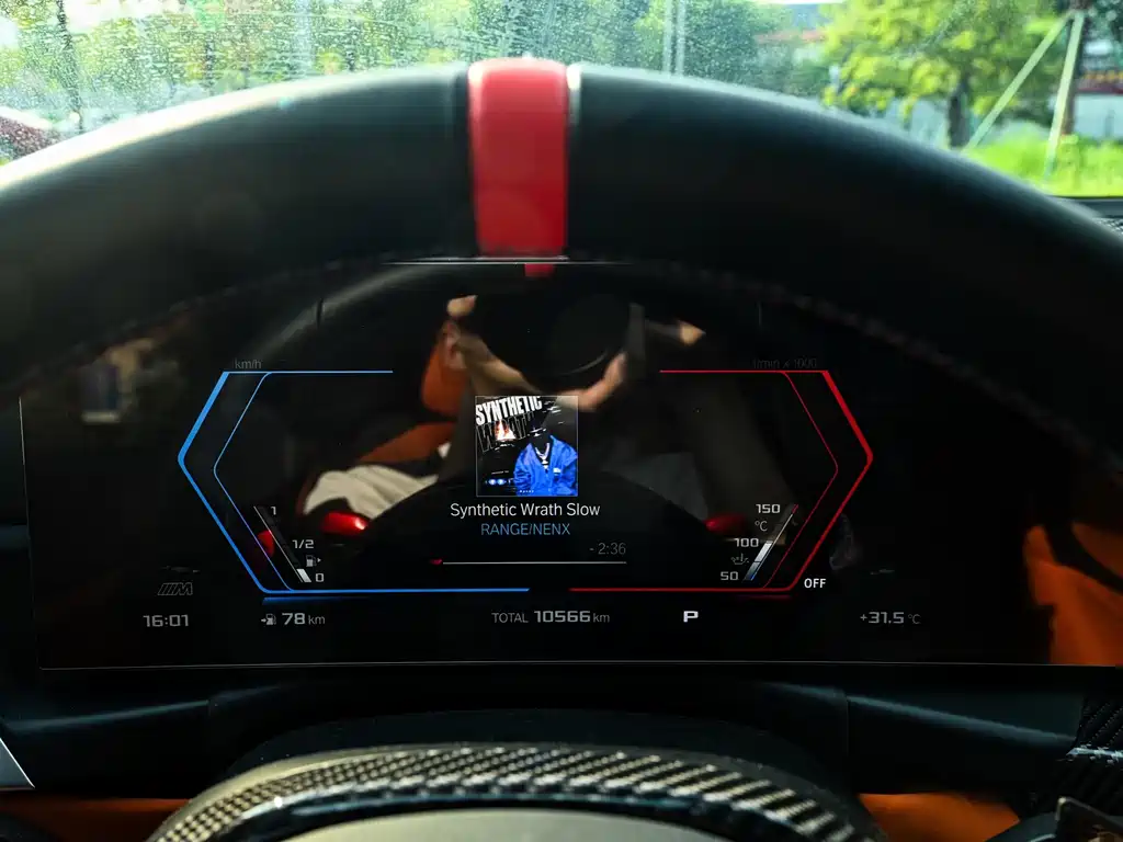 BMW M4 — миниатюра 22