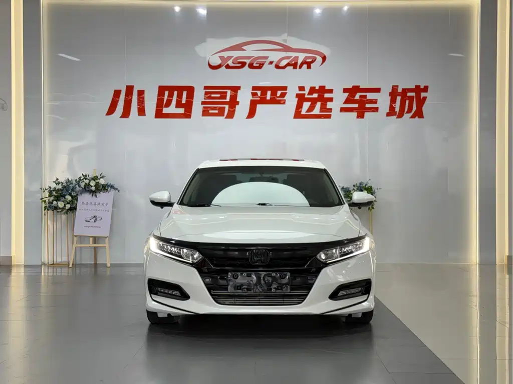 Honda Accord 2018 260TURBO Elite V