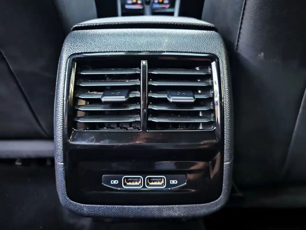 Volkswagen Sagitar — миниатюра 14