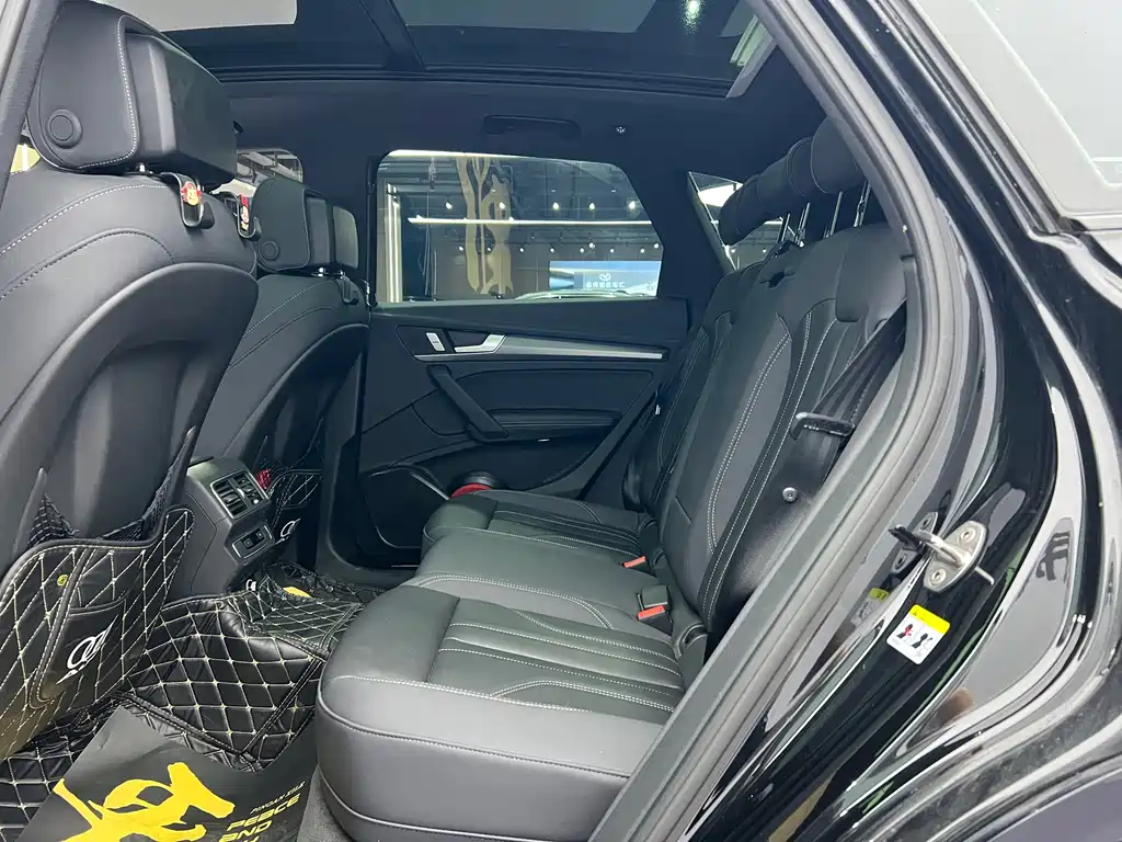 Audi Q5L — миниатюра 13