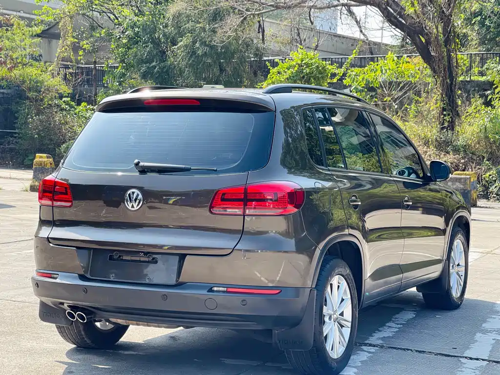 Volkswagen Tiguan — миниатюра 7