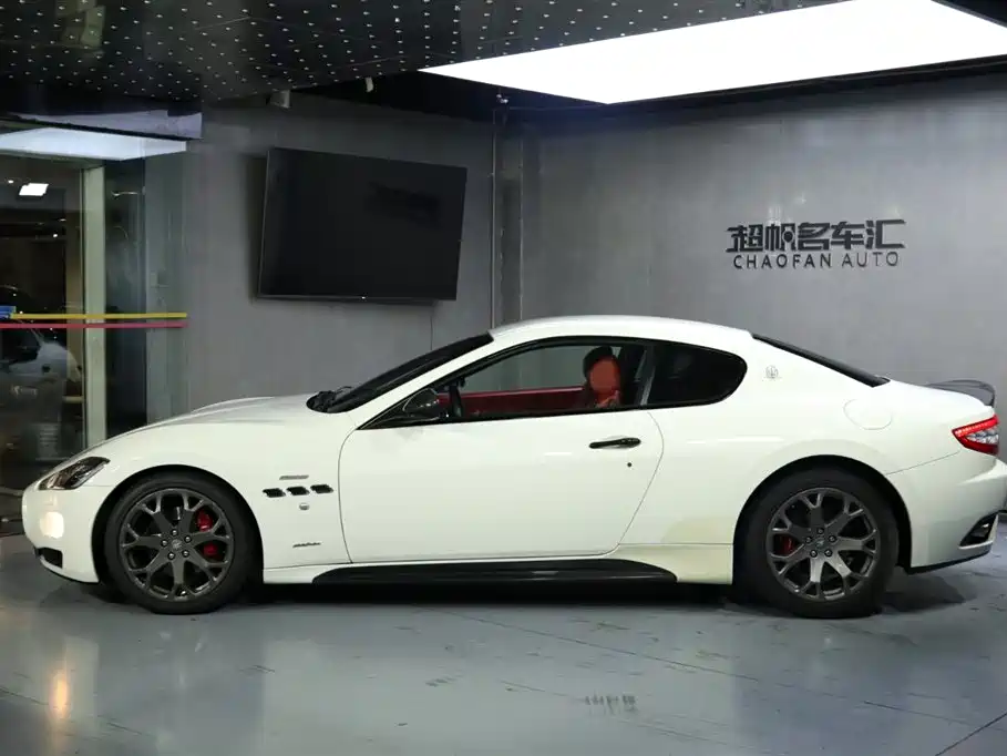 Maserati GranTurismo 2007 4.2L Standard