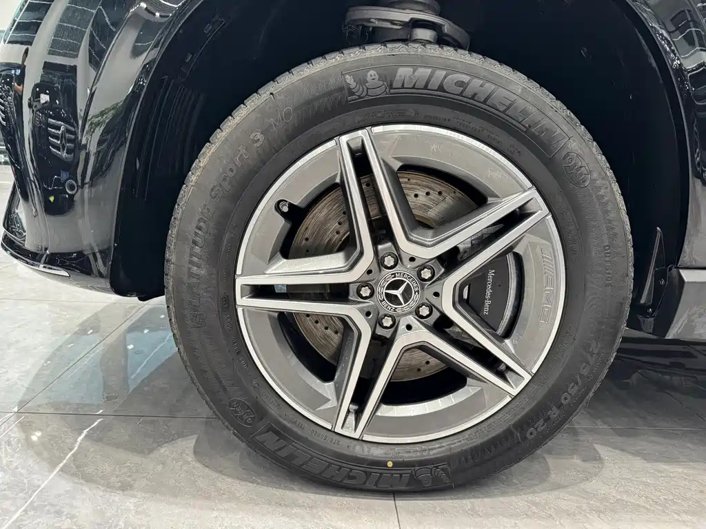 Mercedes-Benz GLE (Import) — миниатюра 4