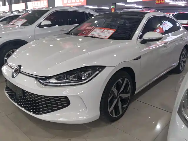 Volkswagen Lamando