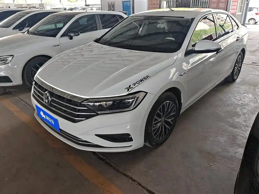 Volkswagen Sagitar 2021