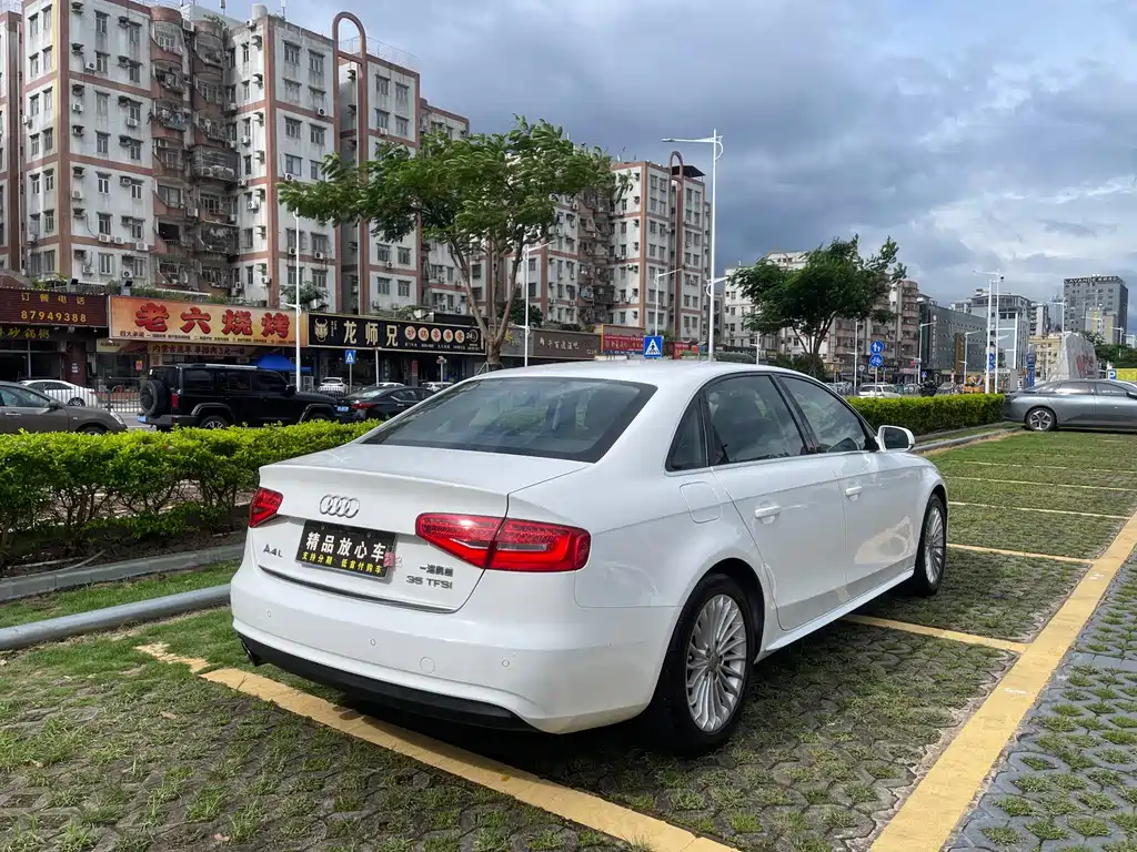 Audi A4L — миниатюра 6