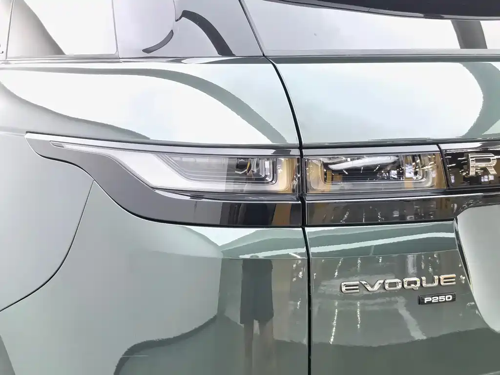 Land Rover Evoque — миниатюра 12