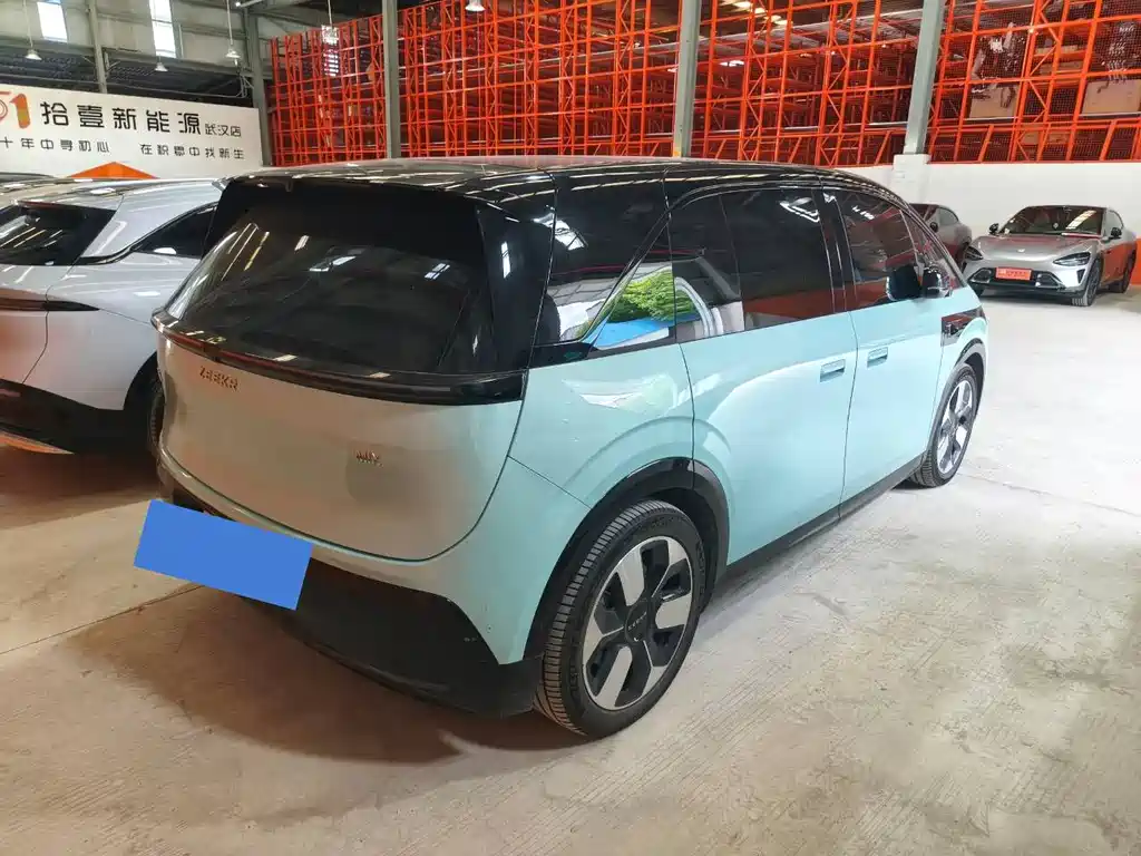 Zeekr Mix 2025 Smart Drive