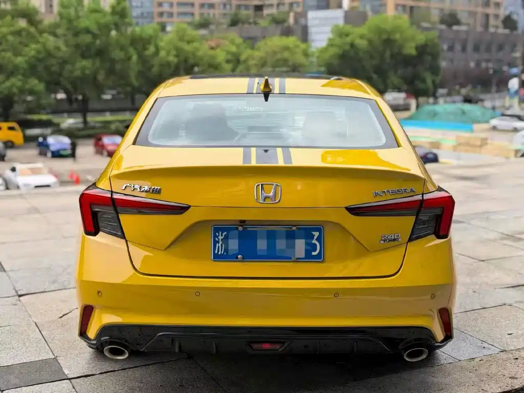 Honda Integra — миниатюра 9