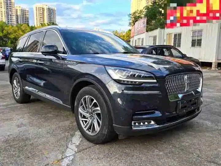 Lincoln Aviator — миниатюра 2