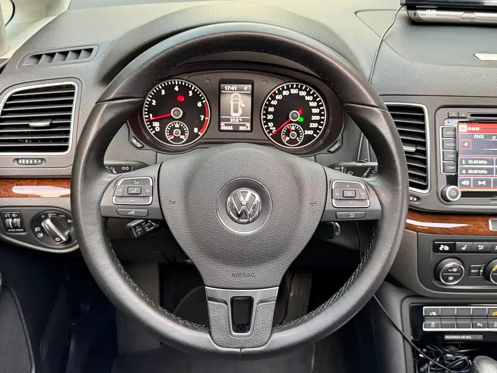 Volkswagen Sharan — миниатюра 8