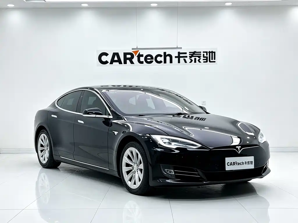 Tesla Model S — миниатюра 3