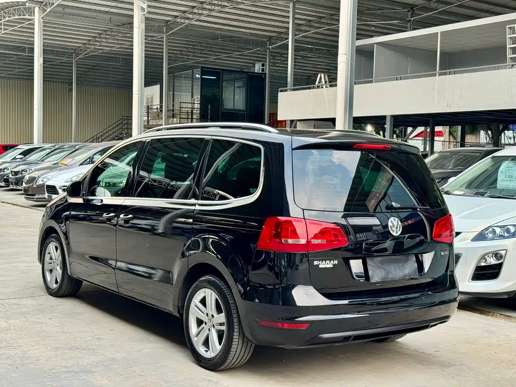 Volkswagen Sharan — миниатюра 4