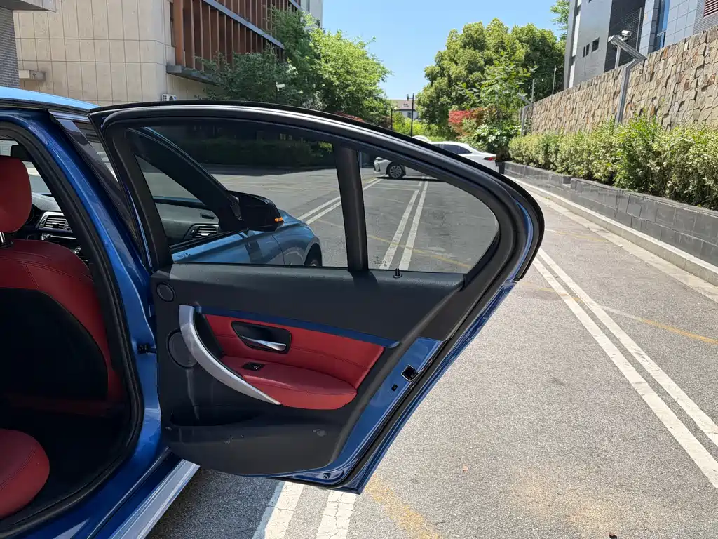 BMW 3 Series 3 2019 320i M Sport