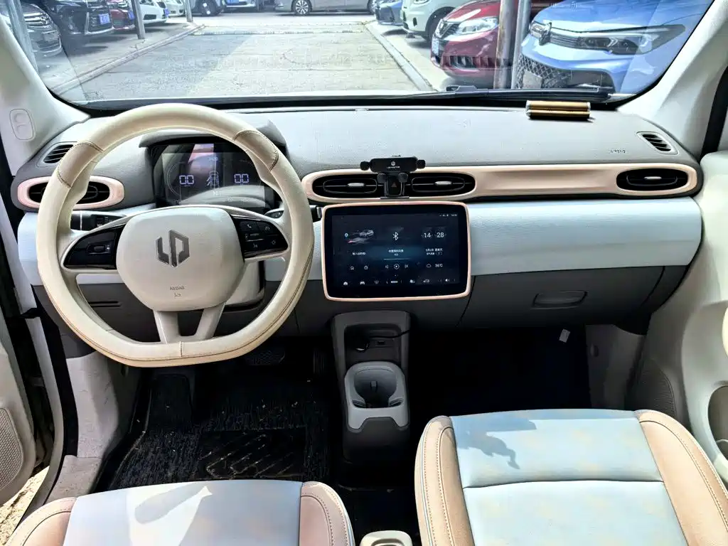 Leapmotor Leapmotor T03 — миниатюра 5