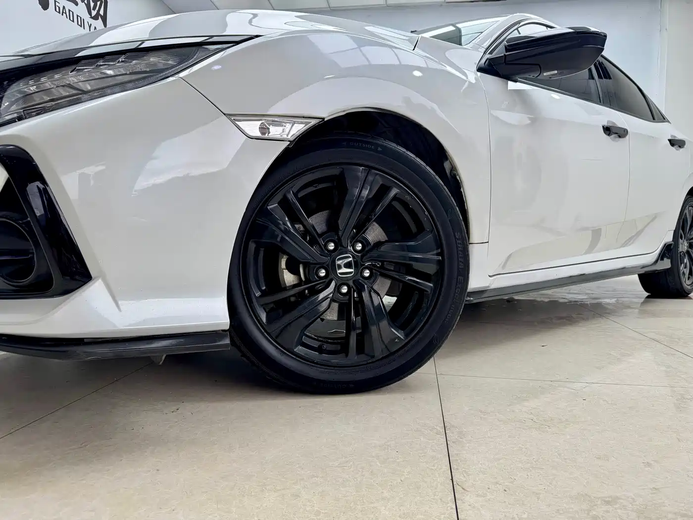 Honda Civic id 4654537 из Китая 19