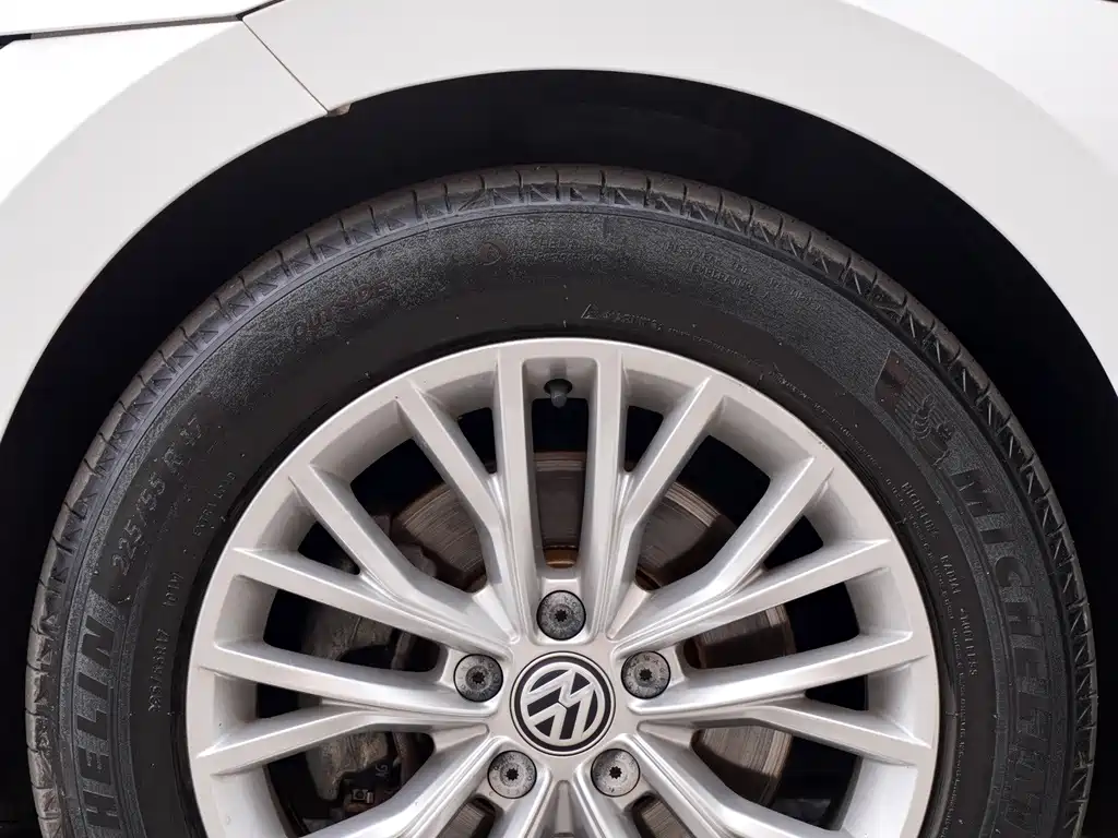 Volkswagen CC — миниатюра 7