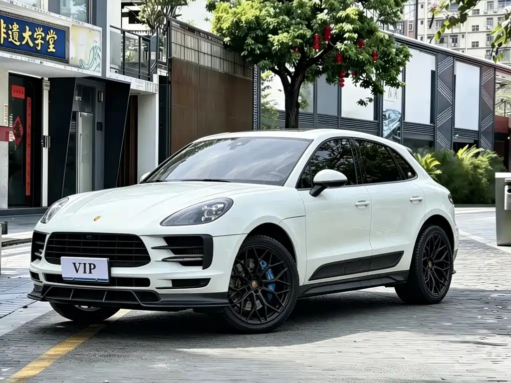 Porsche Macan 2021