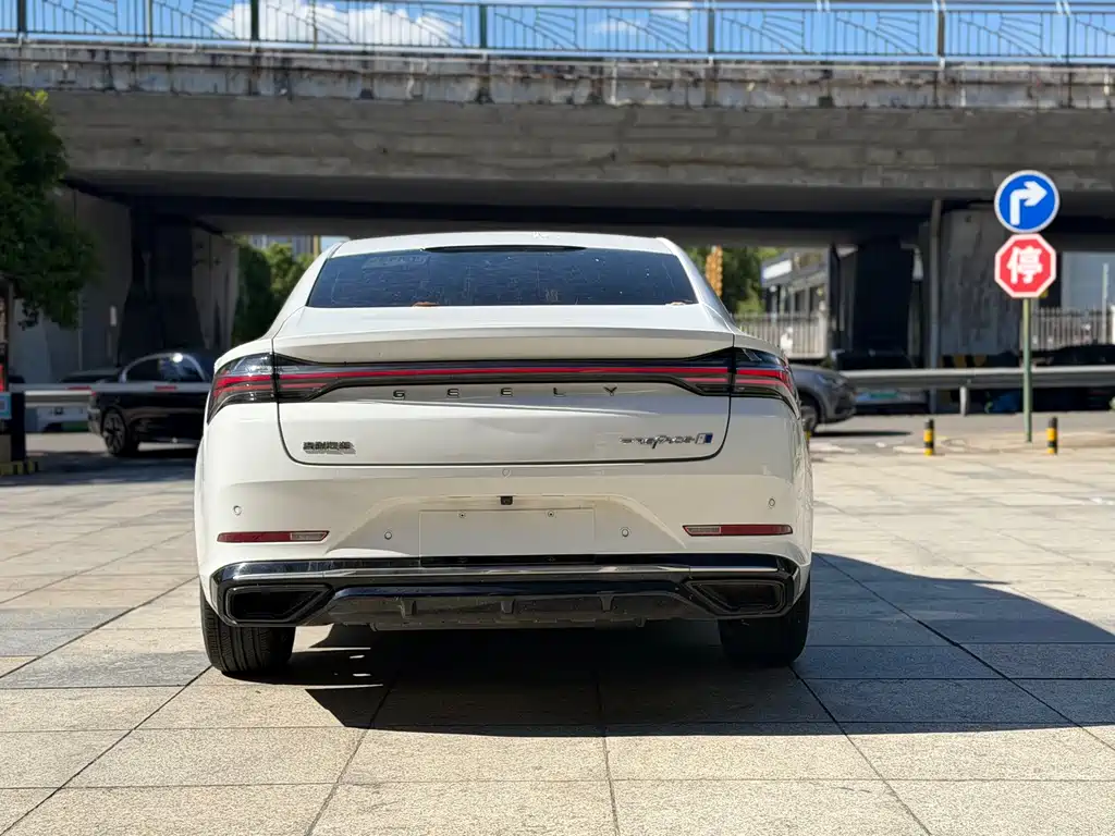 Geely Xingrui — миниатюра 8