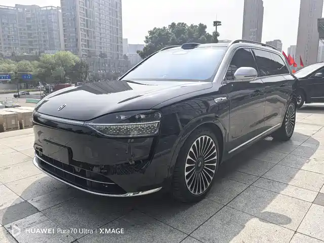 HONGMENG ZHIXING ASK THE WORLD M9 2025