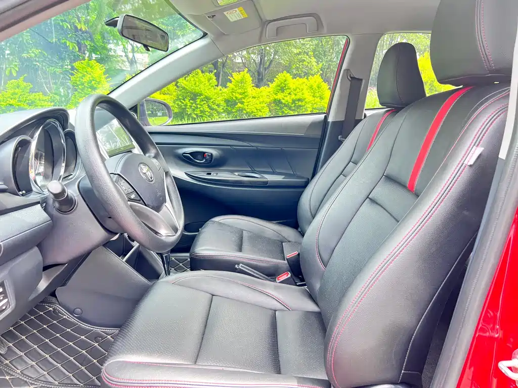 Toyota Yaris L — миниатюра 11