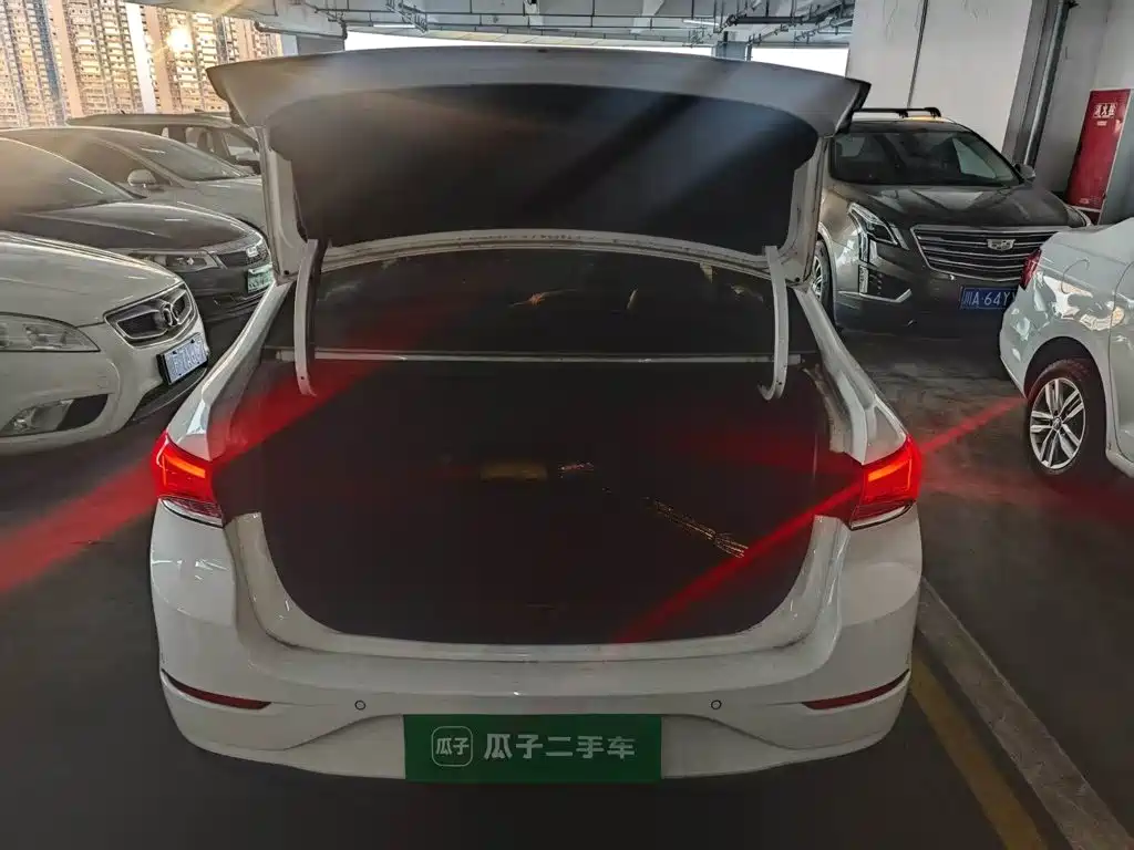 Buick Excelle — миниатюра 15