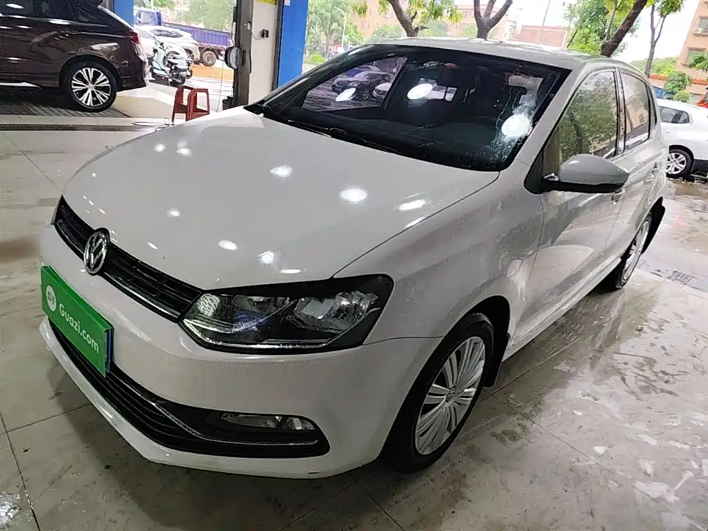 Volkswagen Polo 2016