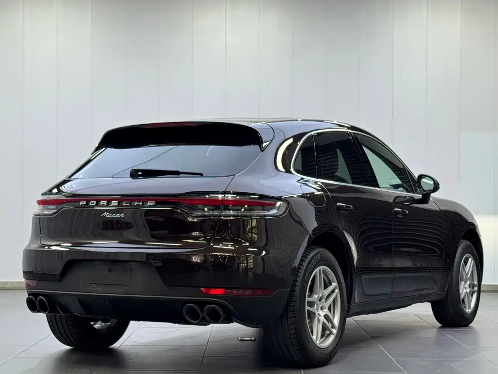 Porsche Macan — миниатюра 11