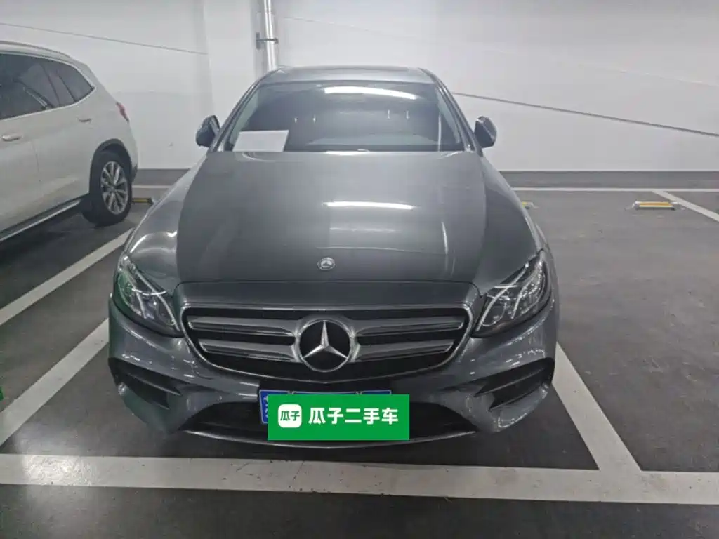 Mercedes-Benz E-Class — миниатюра 2