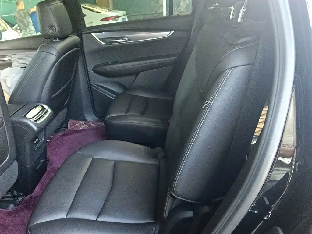 Cadillac XT6 — миниатюра 15