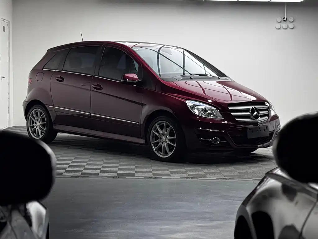 Mercedes-Benz B-Class B 2009 B 200 Fashion