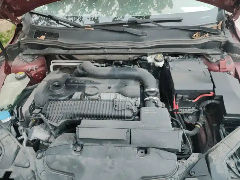 Volvo V40 — миниатюра 10