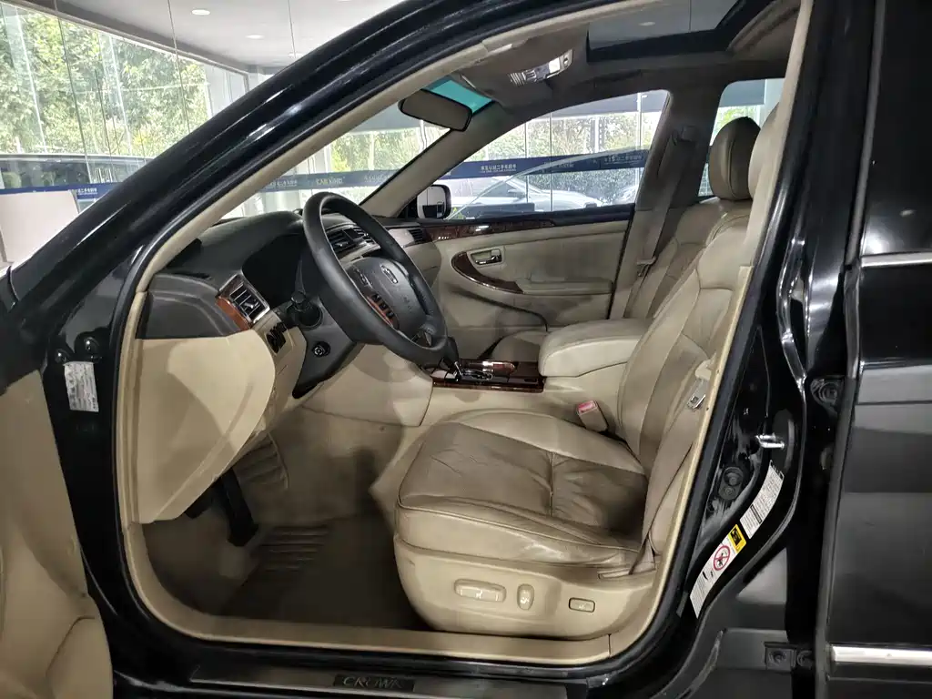 Toyota Crown 2008 2.5L AT