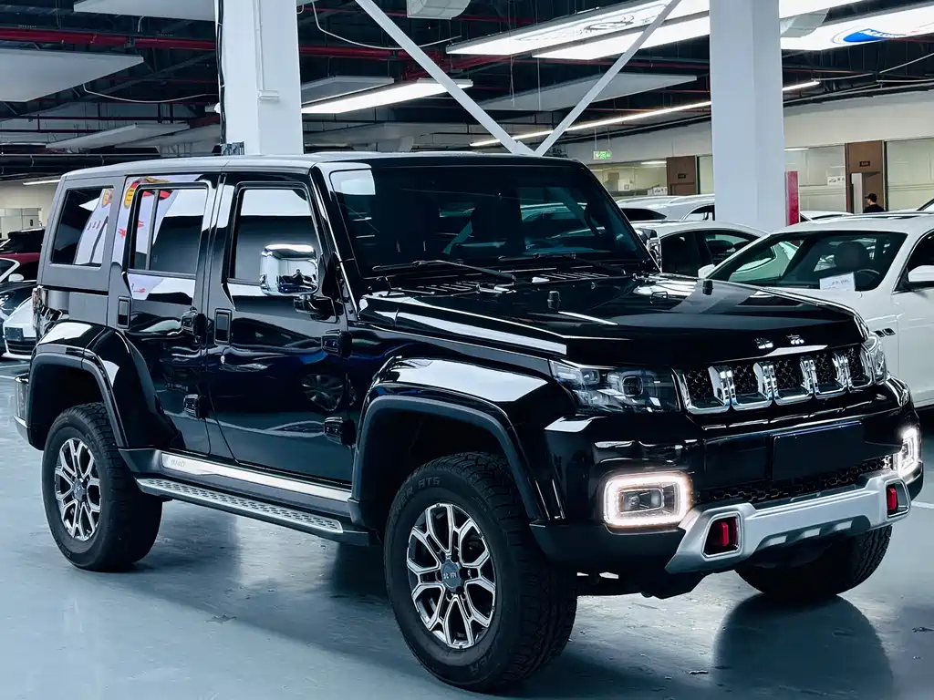 BAIC BJ40 2024 2.0T