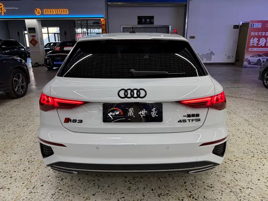 Audi A3 2023 Sportback 35 TFSI Fashion Sport