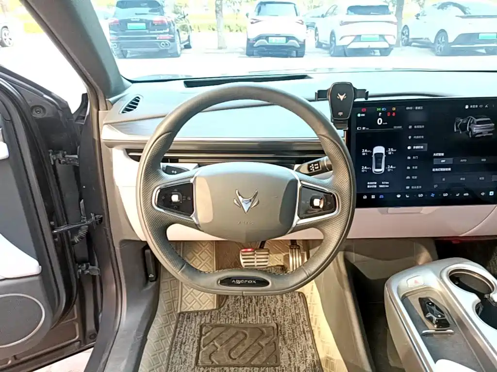 ARCFOX Alpha T5 — миниатюра 11