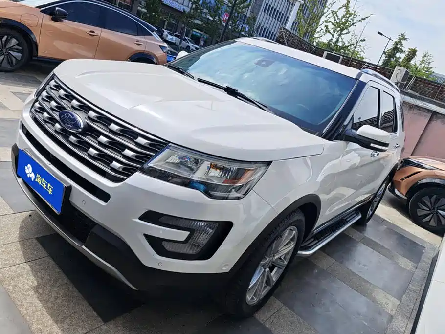 Ford Explorer (Import)