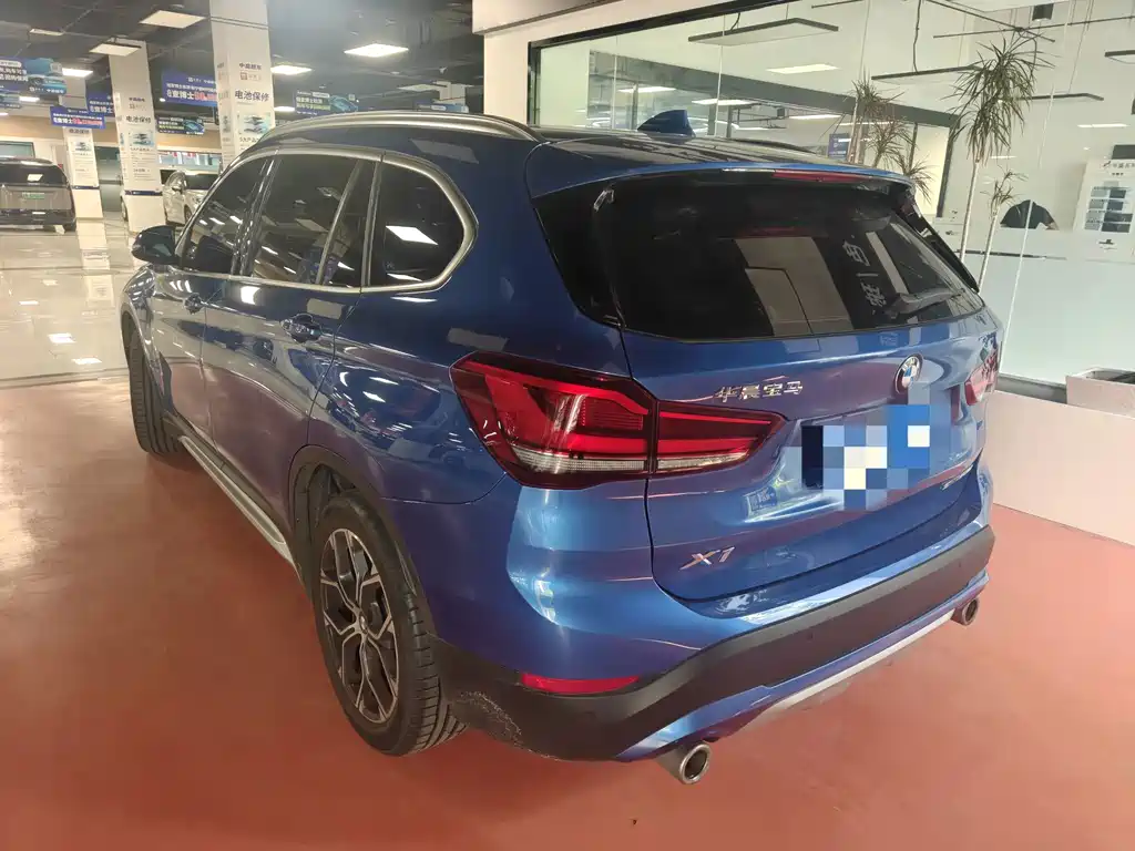 BMW X1 — миниатюра 10