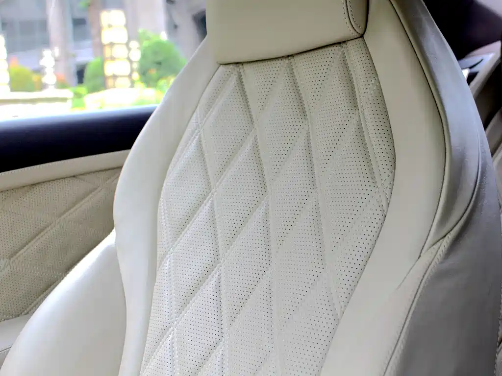 Bentley Continental — миниатюра 20