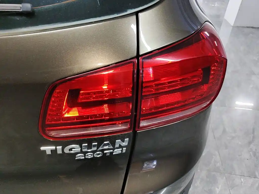 Volkswagen Tiguan — миниатюра 8
