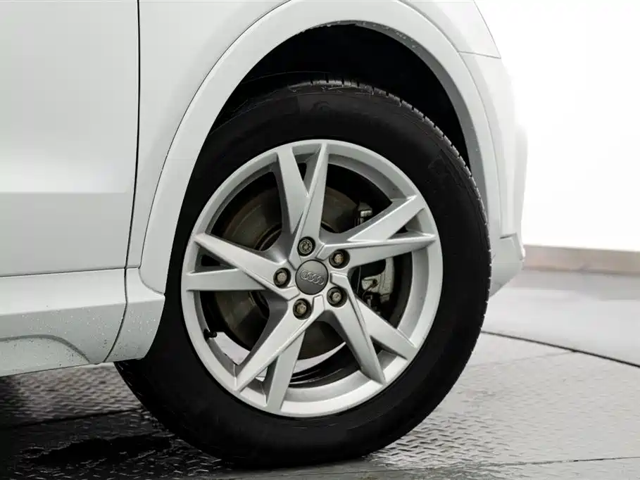 Audi Q3 — фотографии объявления, Фото 19