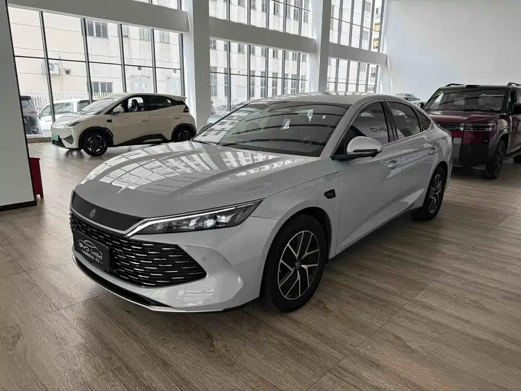 BYD Qin L