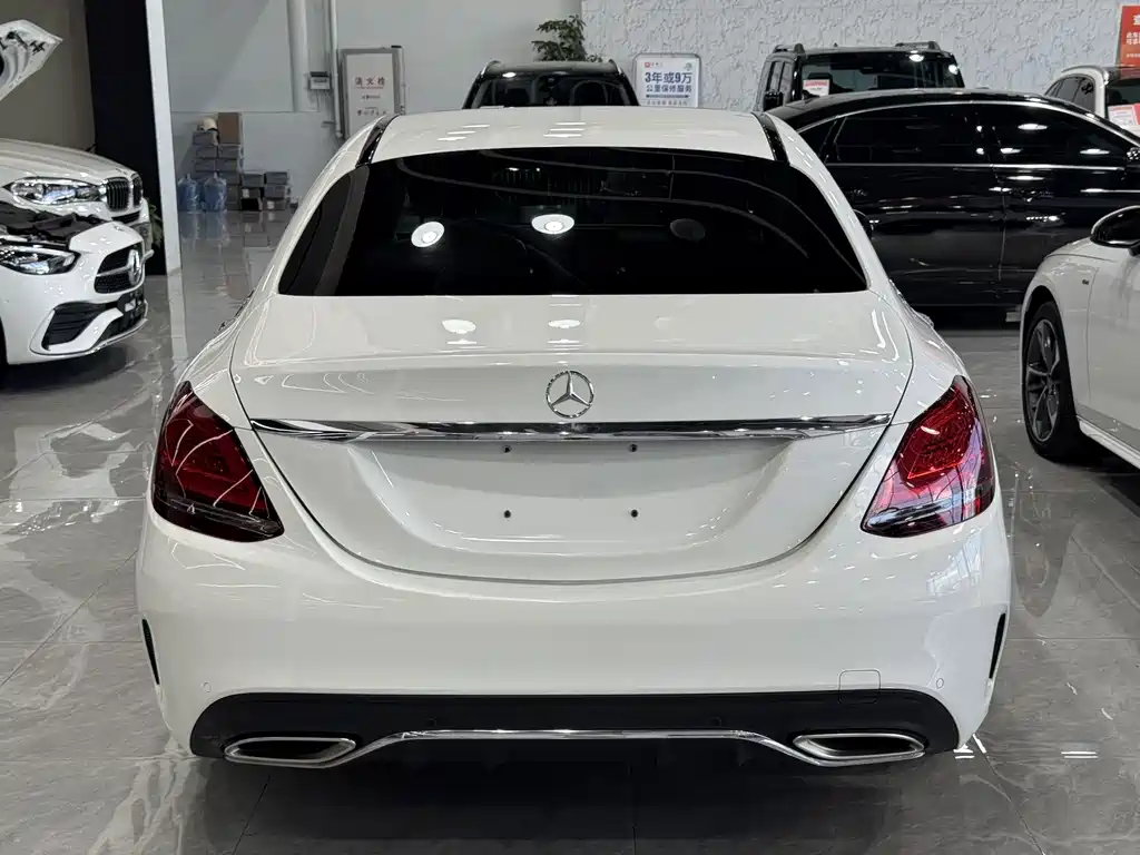 Mercedes-Benz C-Class — миниатюра 5