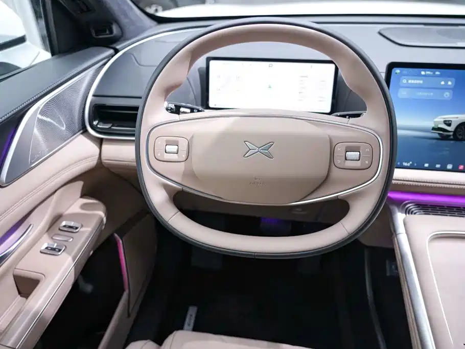 XPeng G9 — миниатюра 10