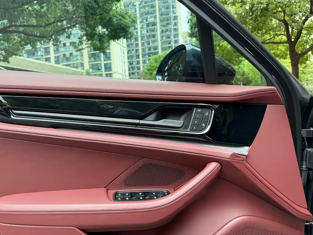 Porsche Panamera — миниатюра 14